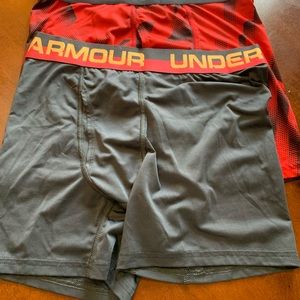 Boys Youth large boxers under Armour new no tags